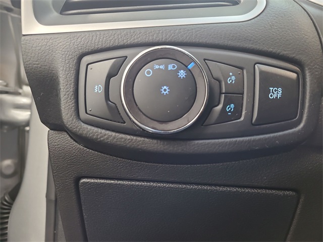2019 – Ford – Edge