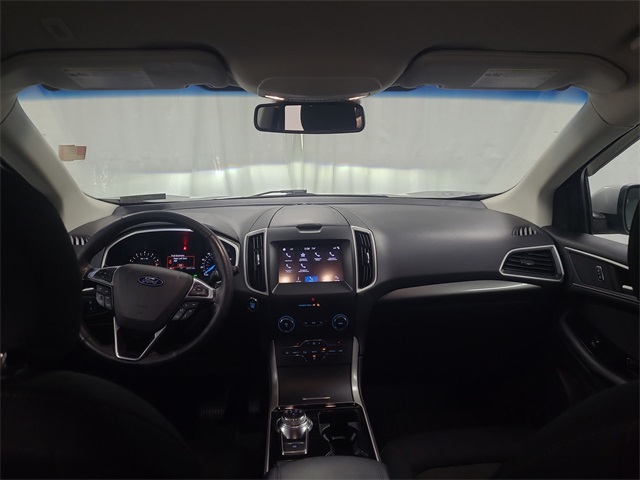 2019 – Ford – Edge