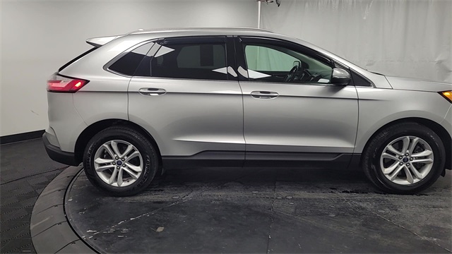 2019 – Ford – Edge