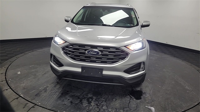 2019 – Ford – Edge