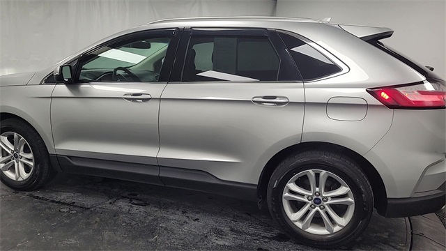 2019 – Ford – Edge