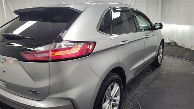 2019 – Ford – Edge