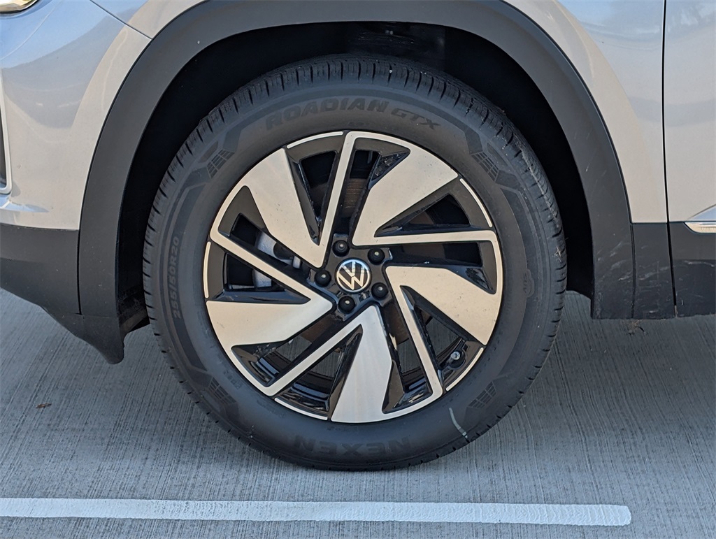 2025 Volkswagen Atlas 2.0T SEL - 8