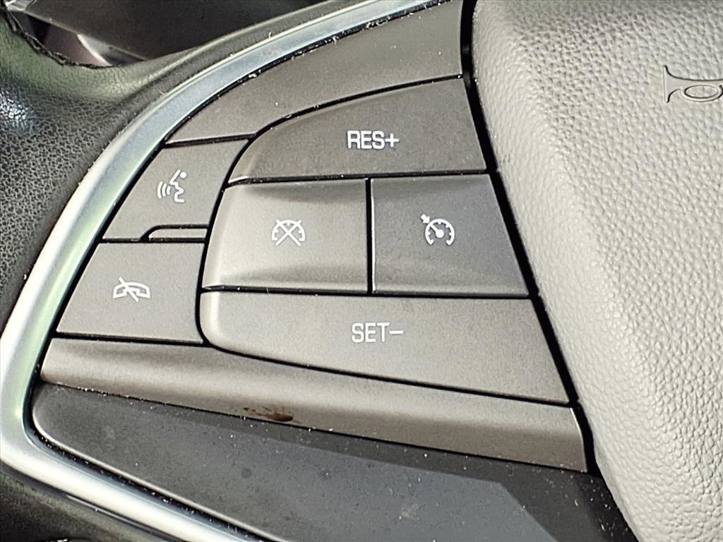 2024 Cadillac XT5 Luxury Silver at Tom Peacock Cadillac