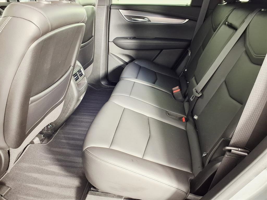 2024 Cadillac XT5 Luxury Silver at Tom Peacock Cadillac