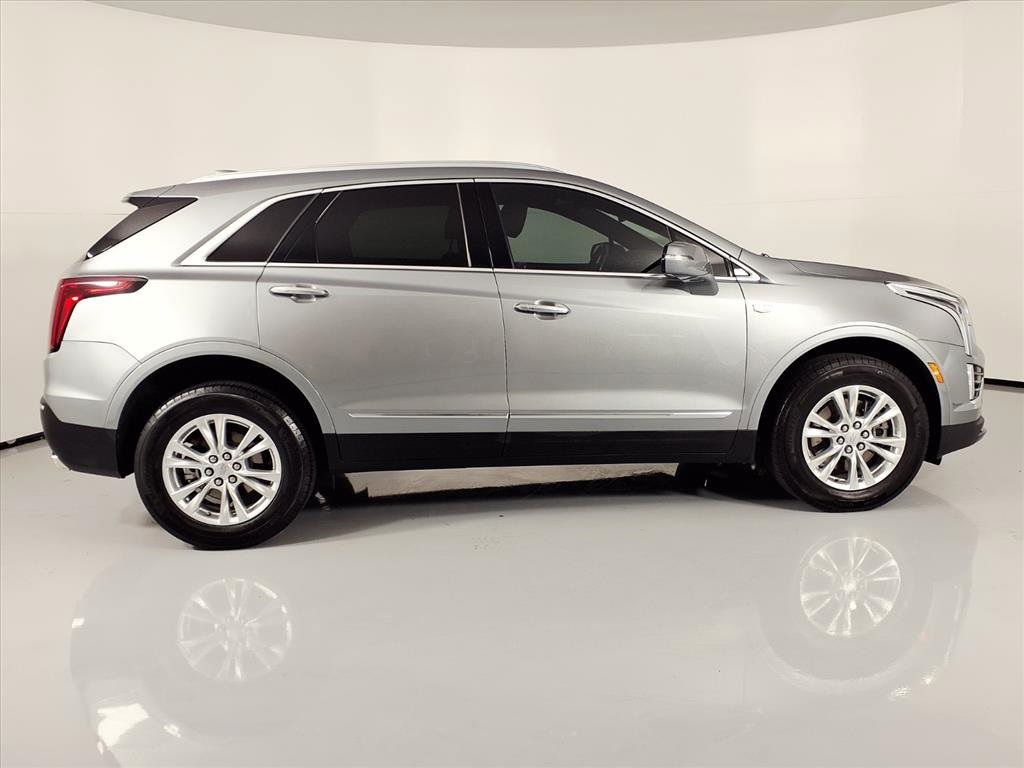 2024 Cadillac XT5 Luxury Silver at Tom Peacock Cadillac