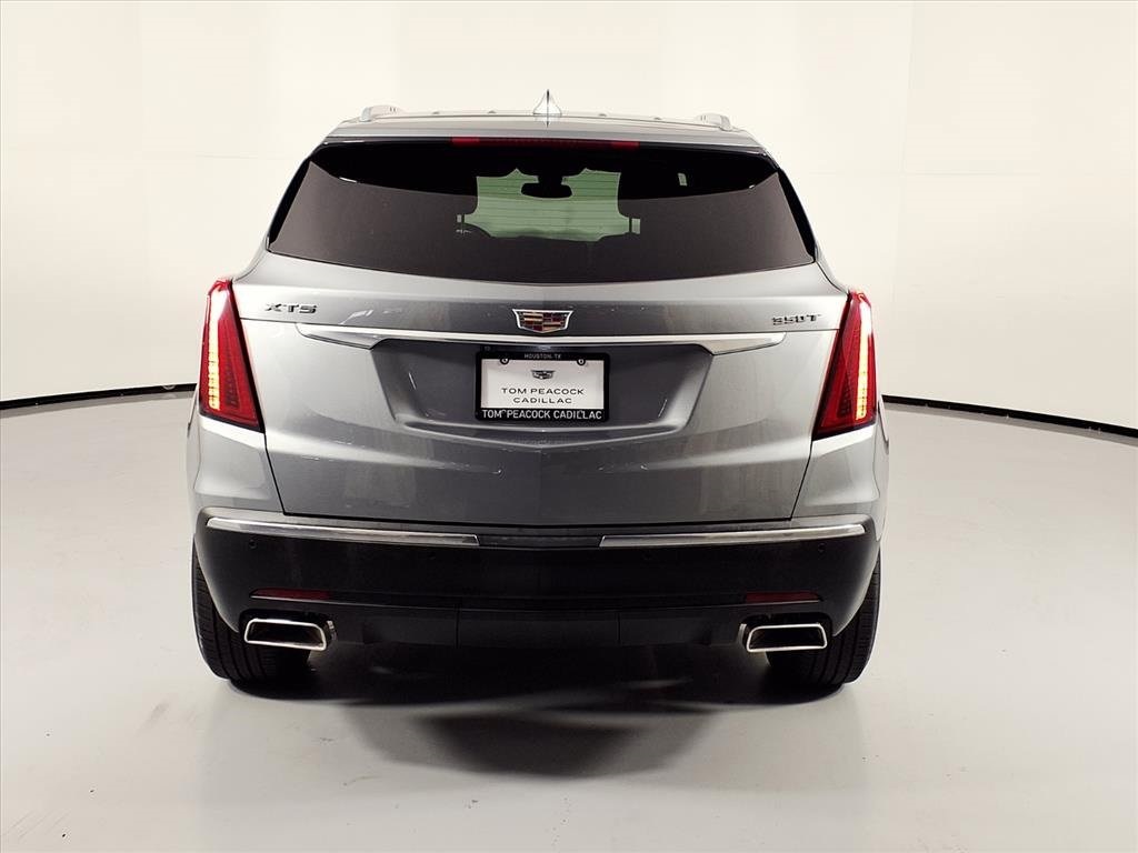 2024 Cadillac XT5 Luxury Silver at Tom Peacock Cadillac