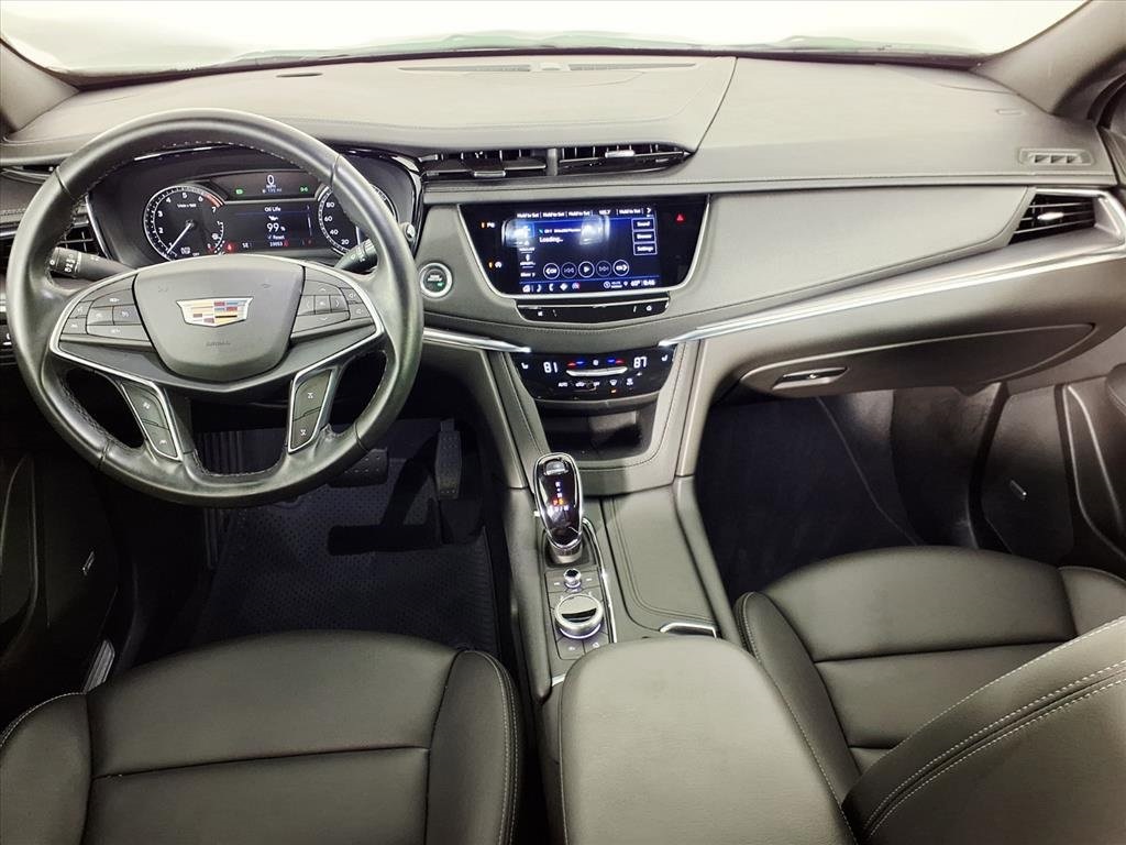 2024 Cadillac XT5 Luxury Silver at Tom Peacock Cadillac