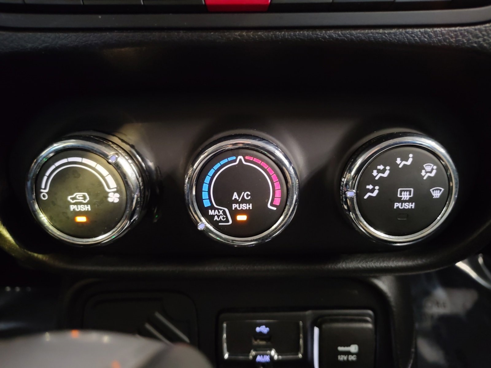 Used Car 2016 Jeep Renegade  Latitude For Sale Under $12,000 In San Antonio, Texas