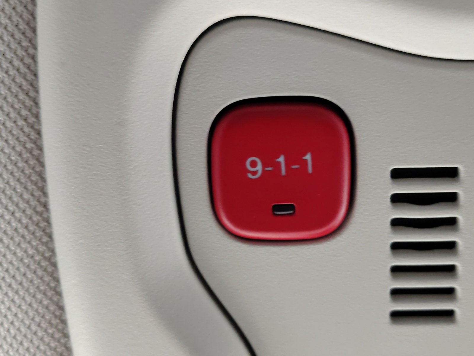 Used Car 2016 Jeep Renegade  Latitude For Sale Under $12,000 In San Antonio, Texas