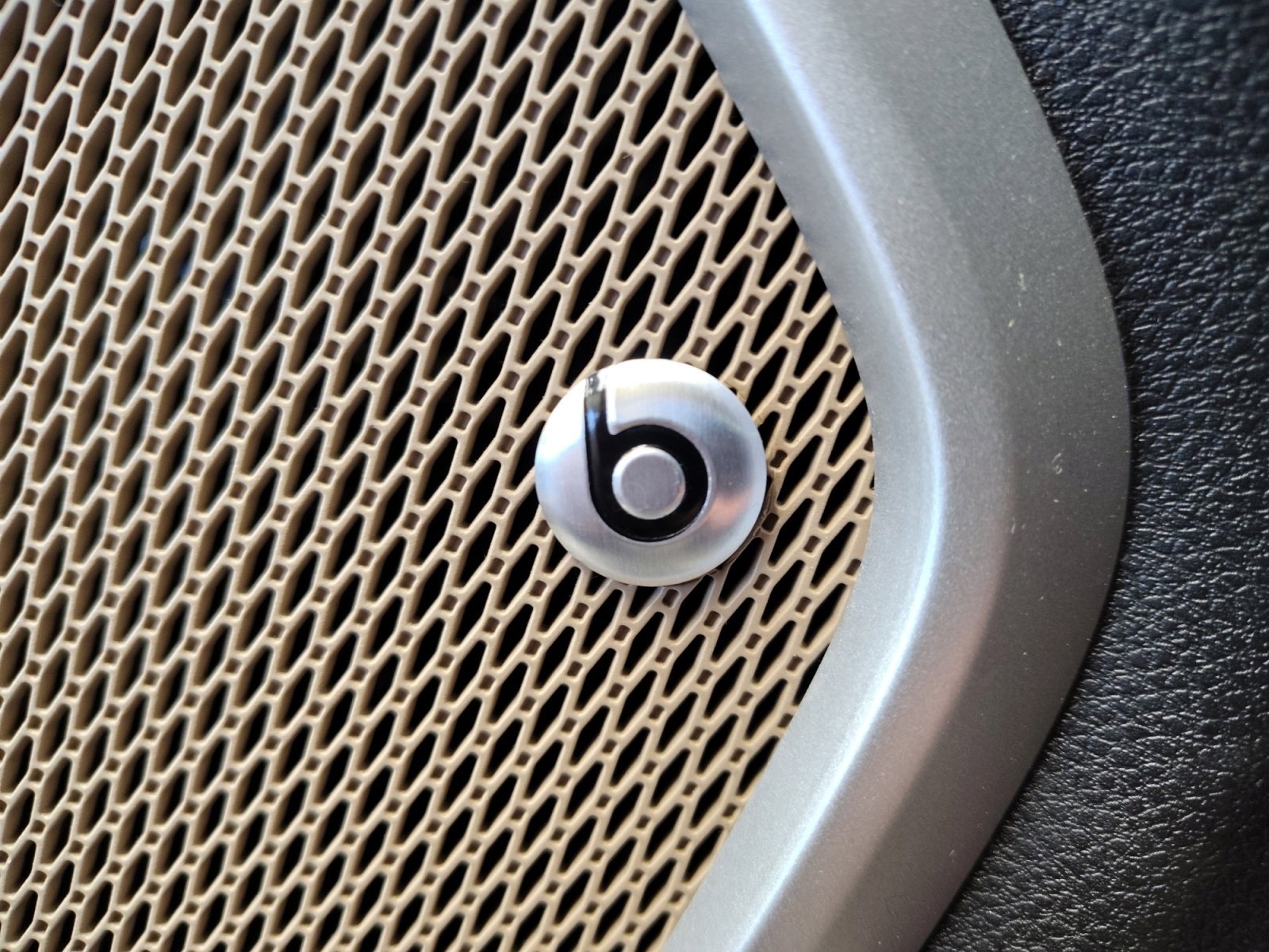 Used Car 2016 Jeep Renegade  Latitude For Sale Under $12,000 In San Antonio, Texas