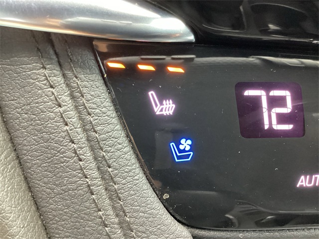 Used Car 2020 Cadillac Xt6  Sport For Sale Under $30,000 In San Antonio, Texas