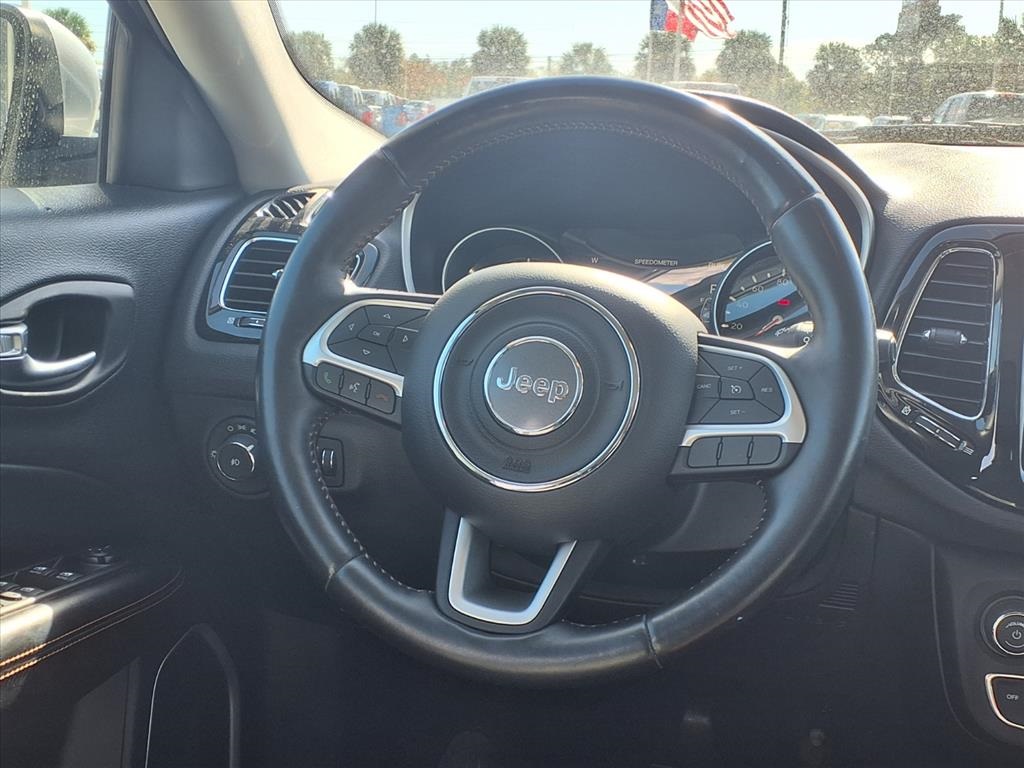 2018 Jeep Compass Limited Silver at Mac Haik CDJR North Houston