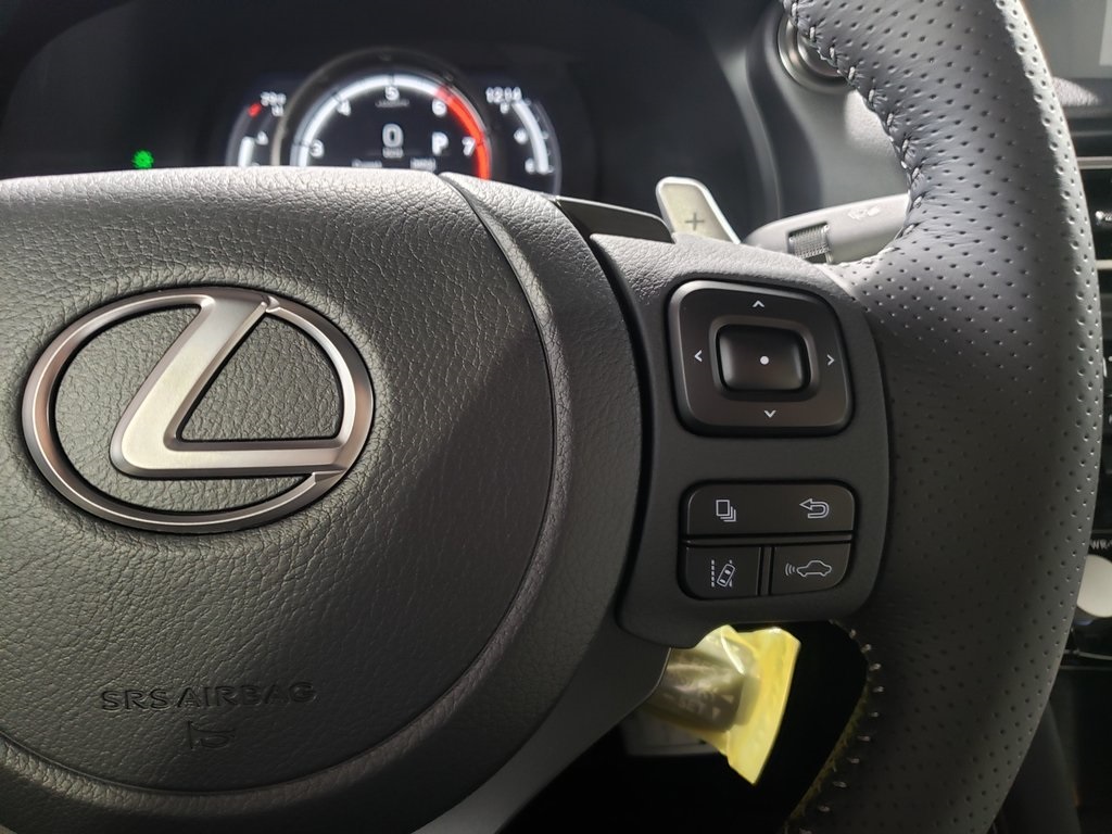 Thumbnail: 2025 Lexus IS - 15