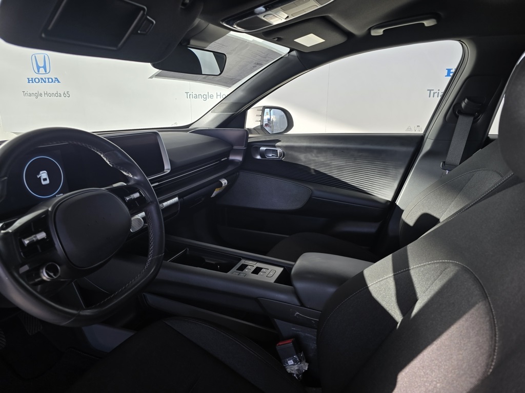 Thumbnail: 2023 Hyundai Ioniq 6 - 12