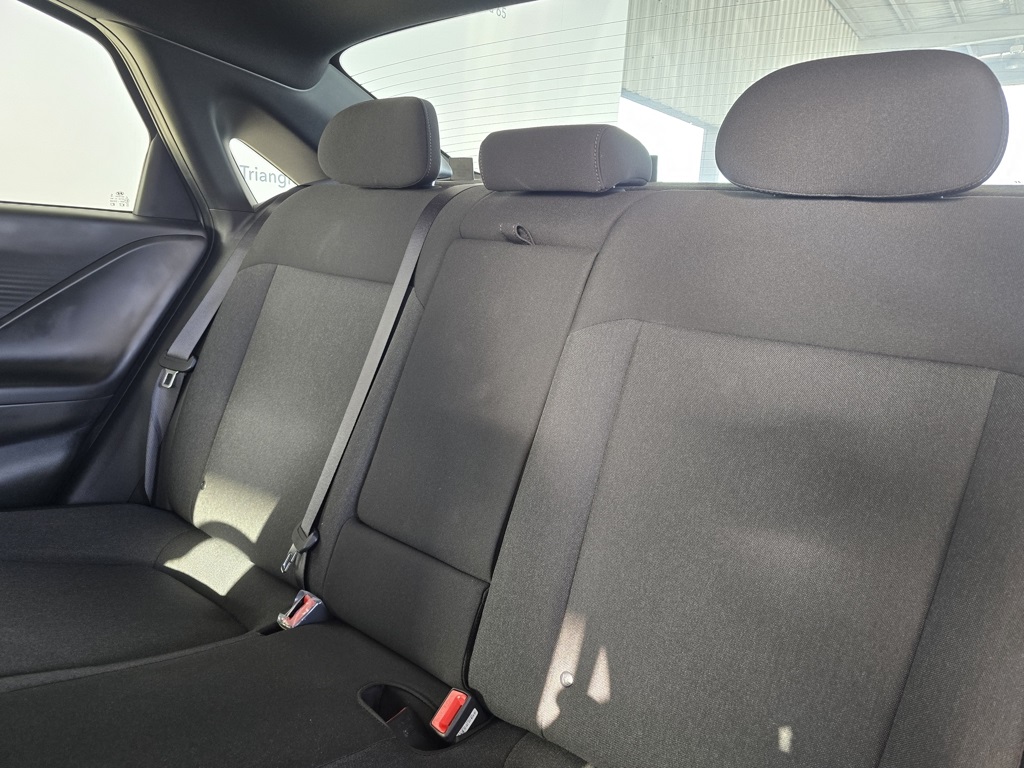 Thumbnail: 2023 Hyundai Ioniq 6 - 17