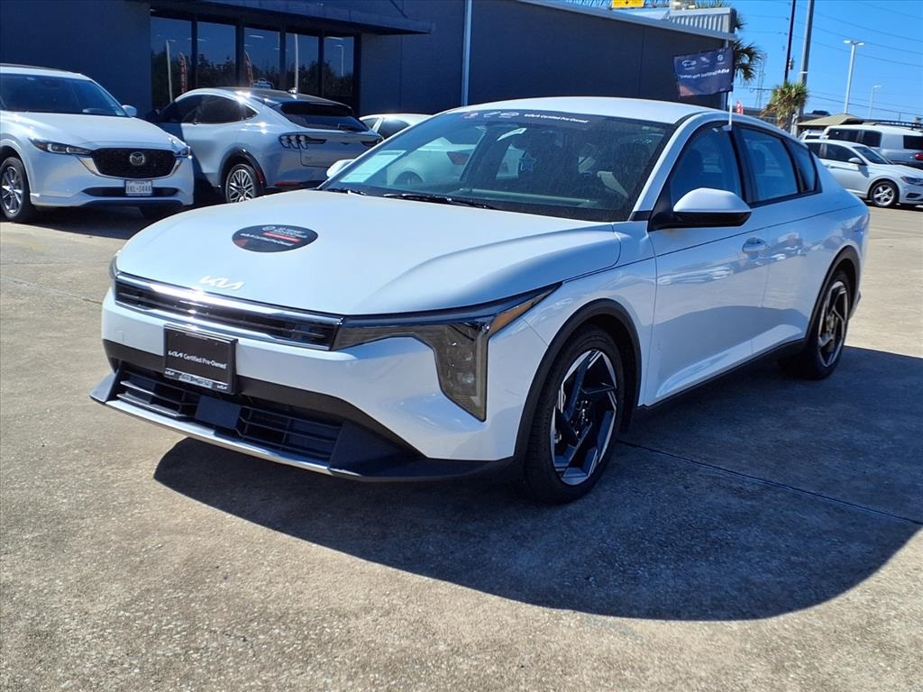 2025 Kia K4 EX - 1