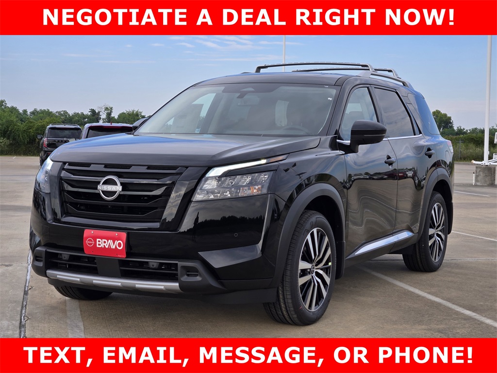 2025 Nissan Pathfinder Platinum