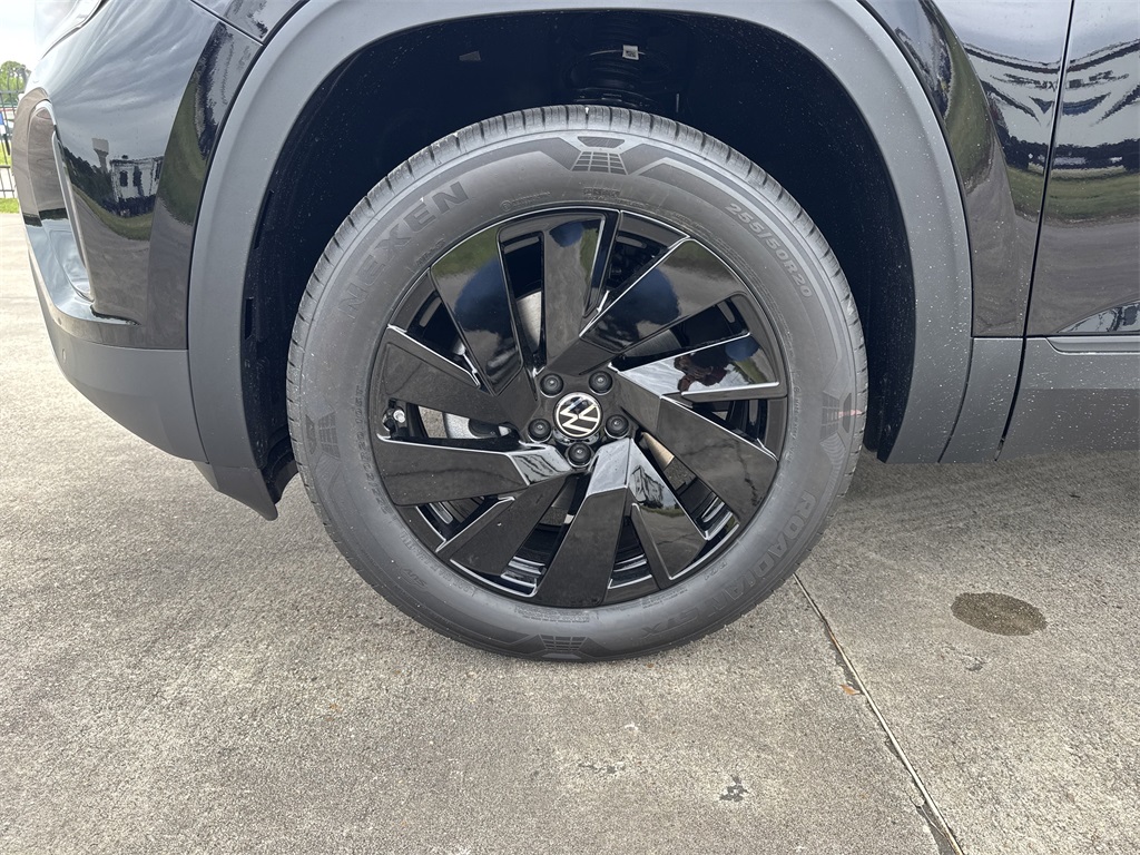 2025 Volkswagen Atlas Cross Sport 2.0T SE w/Technology Black at DeMontrond Automotive Group