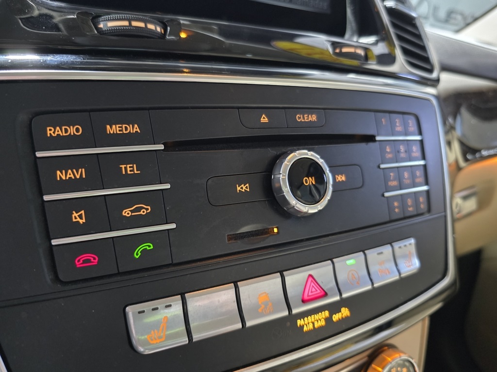 Thumbnail: 2017 Mercedes-Benz GLS - 22