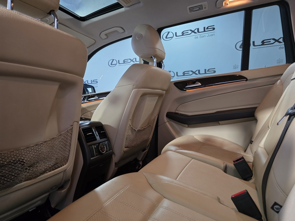 Thumbnail: 2017 Mercedes-Benz GLS - 26