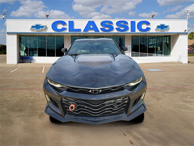 2020 Chevrolet Camaro ZL1 Black at Martin Chrysler Dodge Jeep Ram