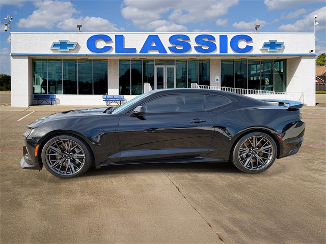 2020 Chevrolet Camaro ZL1 Black at Martin Chrysler Dodge Jeep Ram