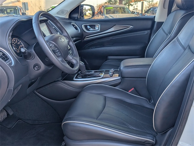 2020 INFINITI QX60 LUXE - 11