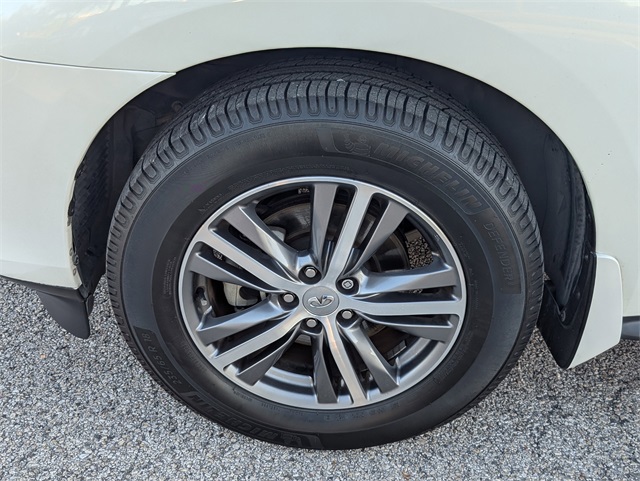 2020 INFINITI QX60 LUXE - 8