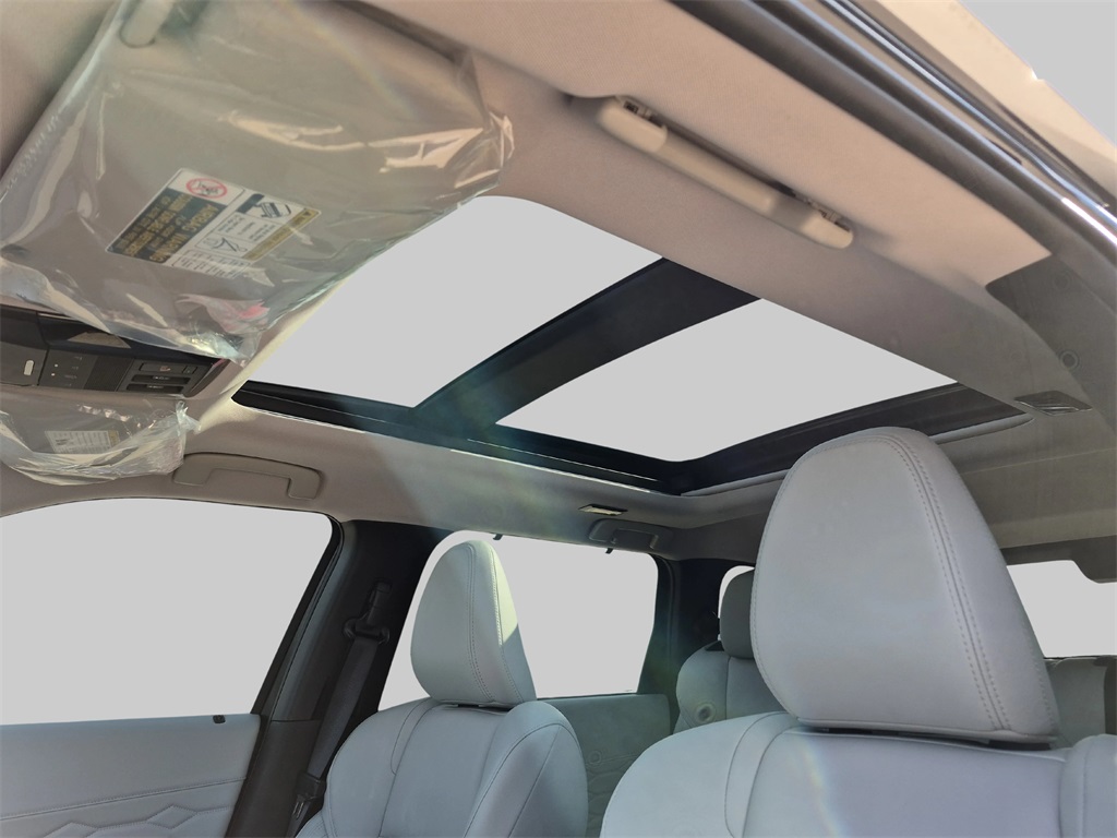 2025 Mitsubishi Outlander SEL Black at North Houston Mitsubishi