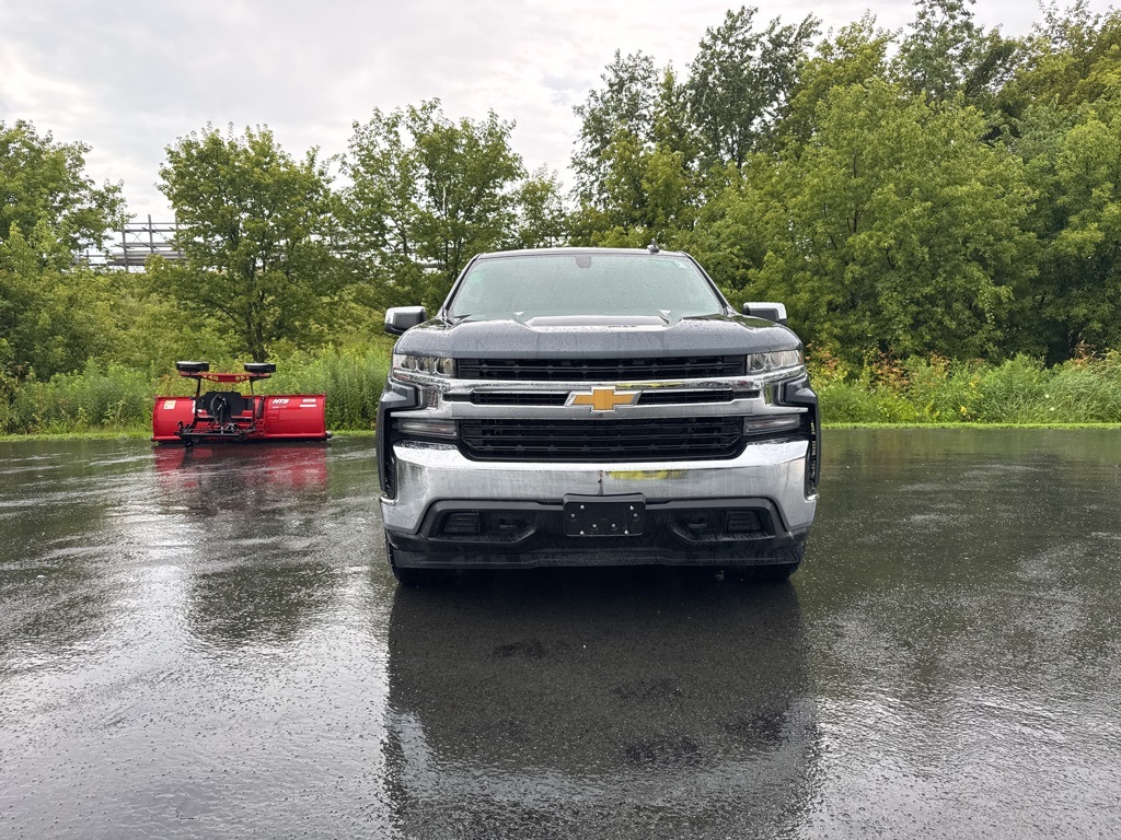 Used 2020 Chevrolet Silverado 1500 LT with VIN 1GCUYDED2LZ285443 for sale in Zumbrota, Minnesota