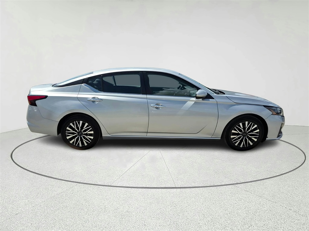 2023 Nissan Altima 2.5 SV Silver at Martin Chrysler Dodge Jeep Ram