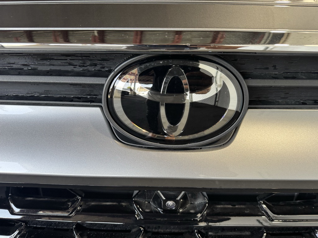 Thumbnail: 2026 Toyota Grand Highlander - 15