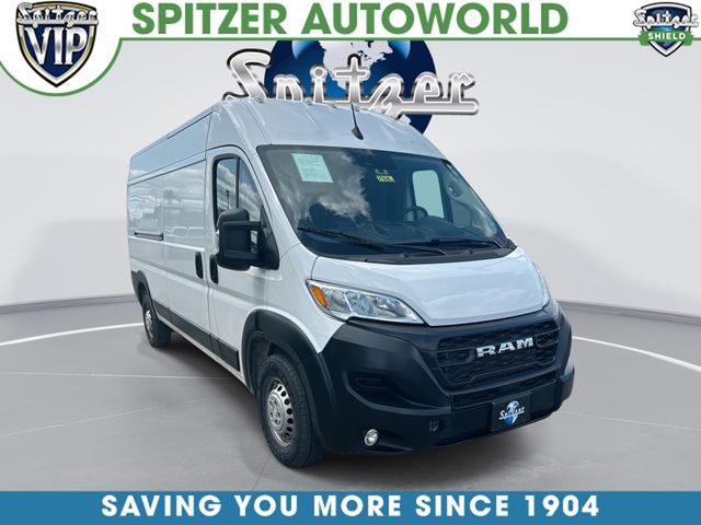 Bright White Clearcoat 2025 RAM ProMaster Van  9-Speed Automatic
