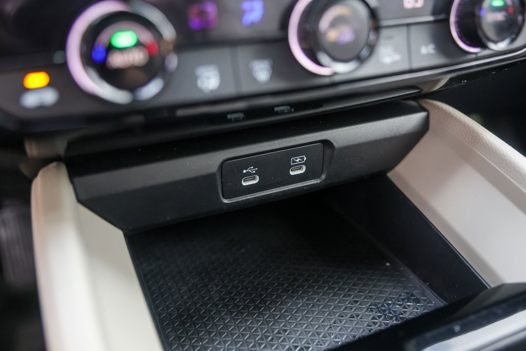 Used Car 2024 Honda Accord Hybrid  Ex-l For Sale Under $30,000 In Austin, Texas