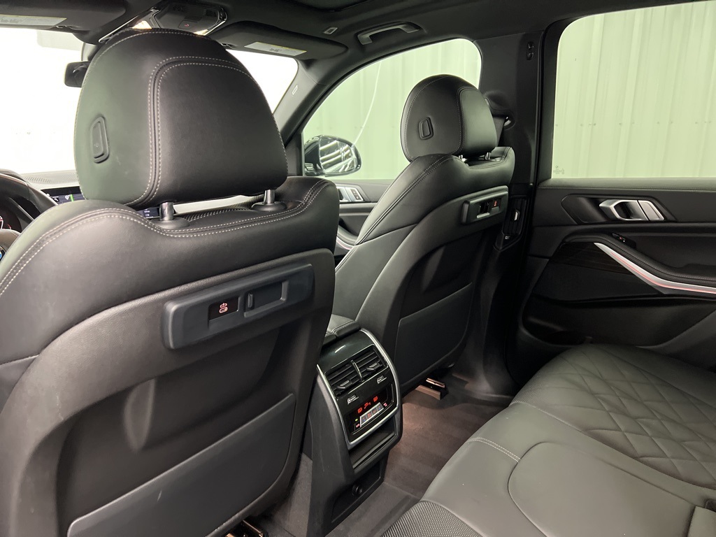 2023 BMW X5 sDrive40i Black at Ultimate Motorsports