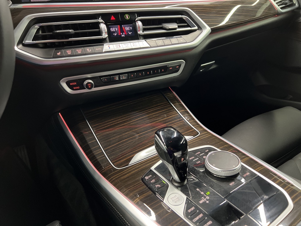 2023 BMW X5 sDrive40i Black at Ultimate Motorsports