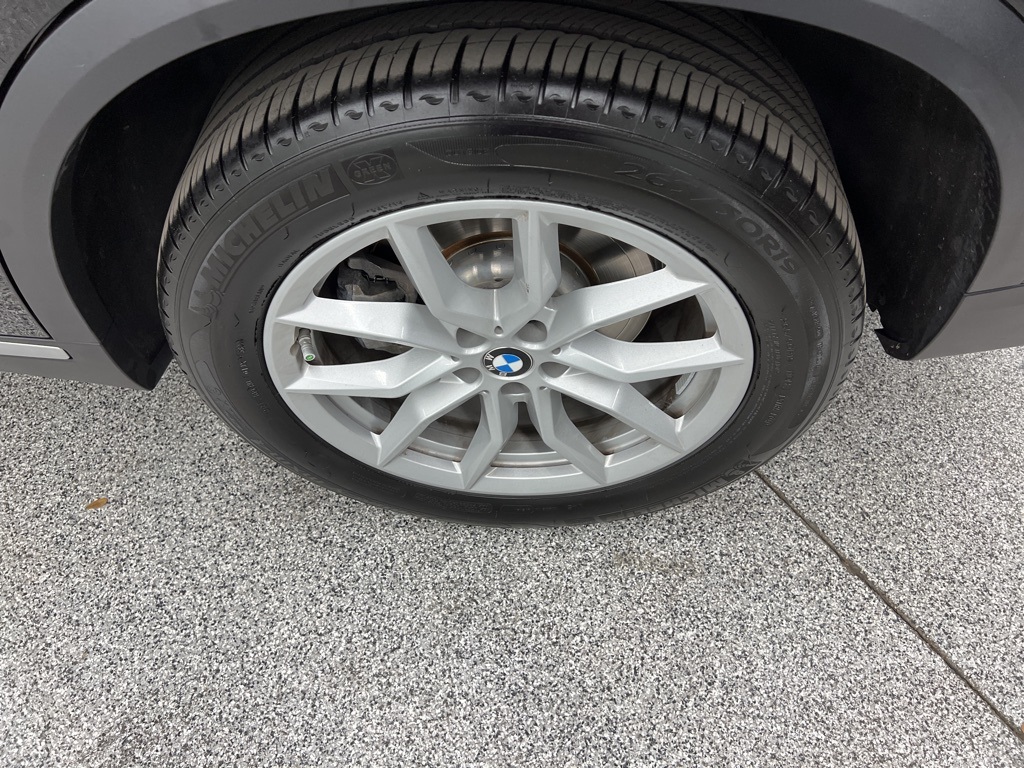 2023 BMW X5 sDrive40i Black at Ultimate Motorsports