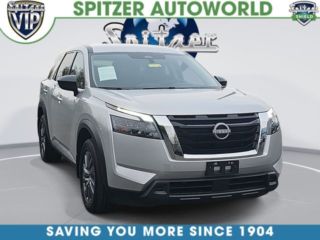 Brilliant Silver Metallic 2025 Nissan Pathfinder S 4WD SUV / Crossover All-Wheel Drive 9-Speed Automatic