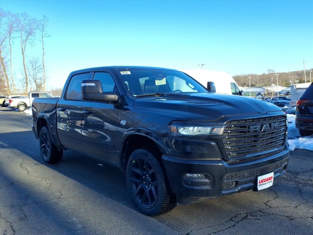 2026 RAM 1500 Laramie Crew Cab 4WD