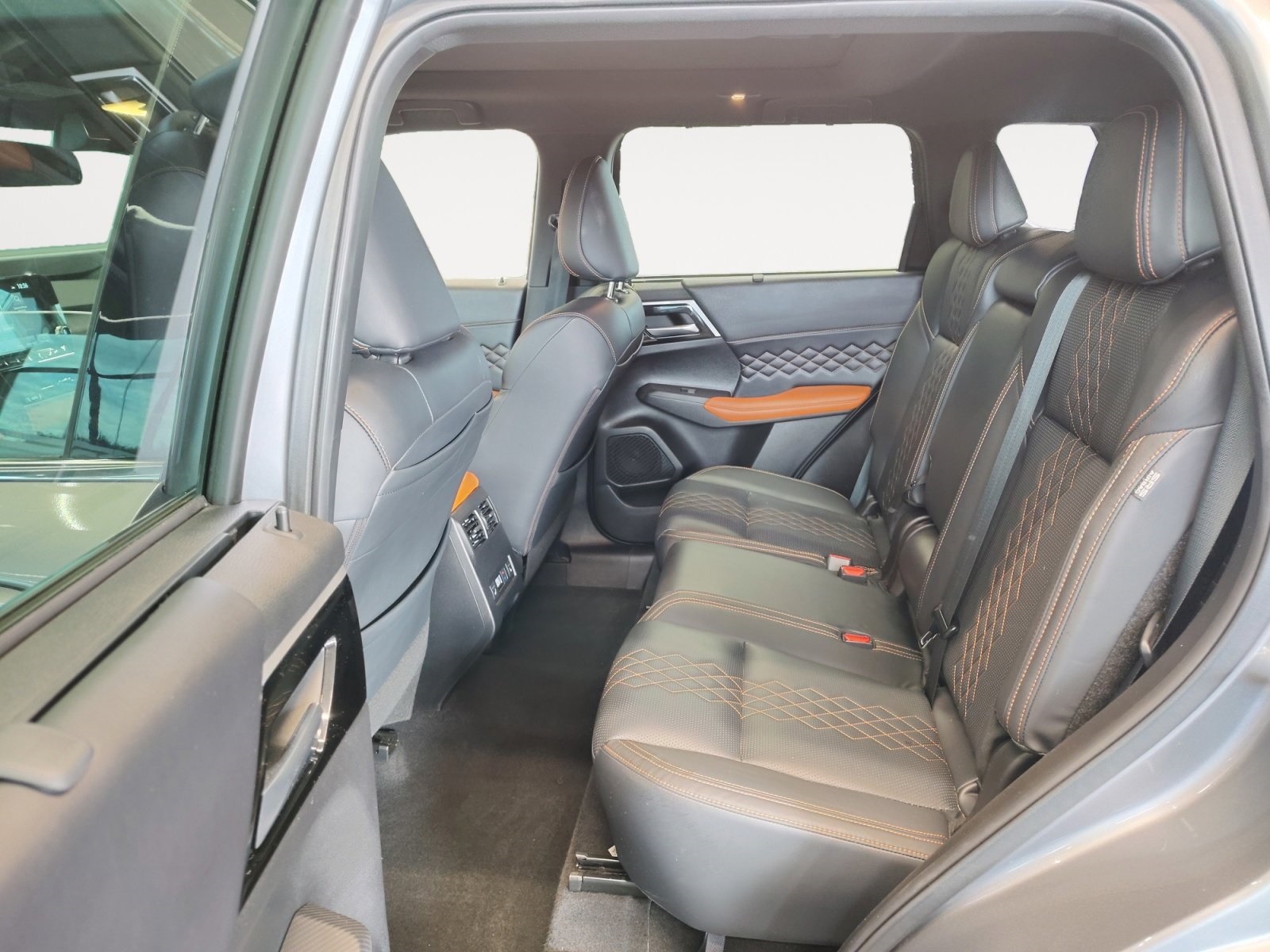 Used Car 2022 Mitsubishi Outlander  Sel For Sale Under $25,000 In San Antonio, Texas