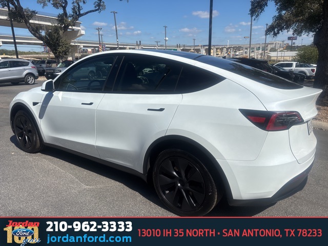 Used Car 2025 Tesla Model Y  Long Range For Sale Under $40,000 In San Antonio, Texas