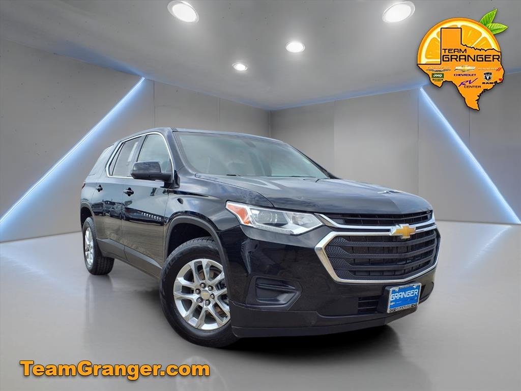 2021 Chevrolet Traverse LS's photo