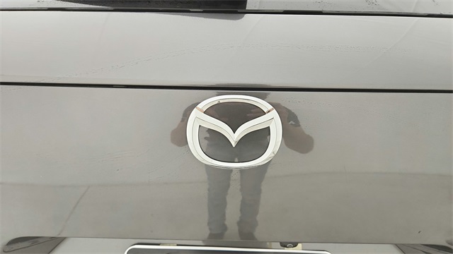 2026 Mazda CX-50 Hybrid Premium - 11