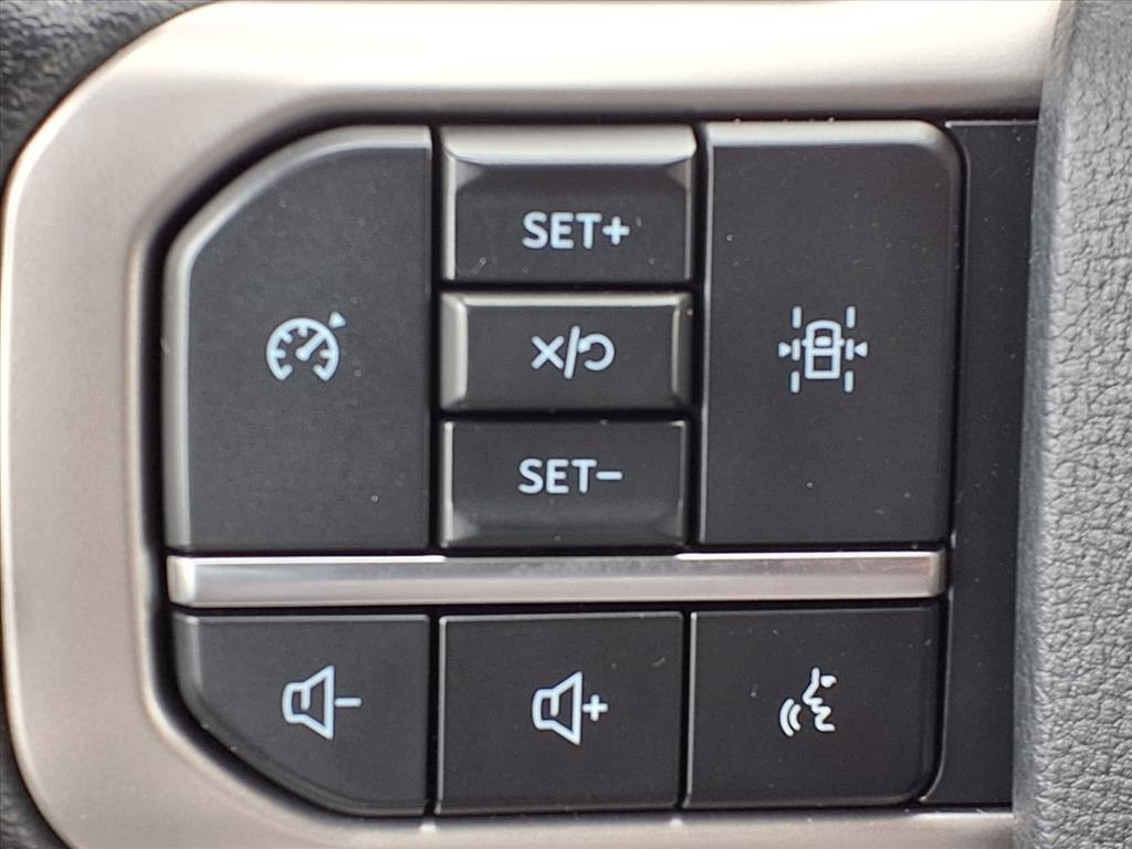 2024 Ford Expedition Max XLT Black at Martin Chrysler Dodge Jeep Ram