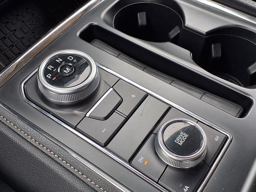 2024 Ford Expedition Max XLT Black at Martin Chrysler Dodge Jeep Ram