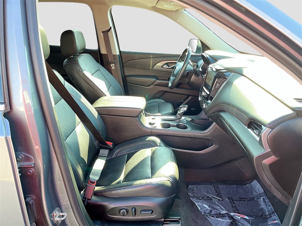 2021 Chevrolet Traverse Premier Gray at AutoSavvy Houston Northwest