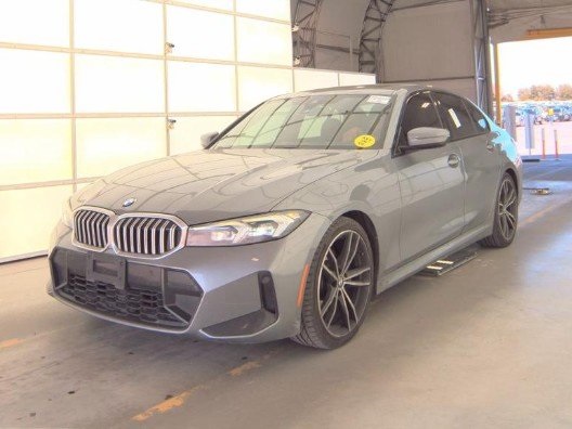 2023 BMW 3 Series 330i's photo