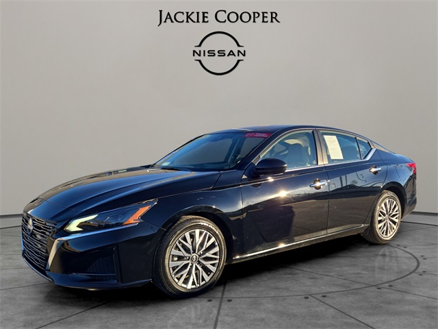 2025 Nissan Altima 2.5 SV FWD