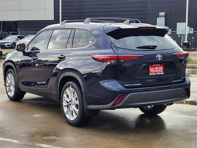 2026 Toyota Highlander Limited  at Toyota of Victoria